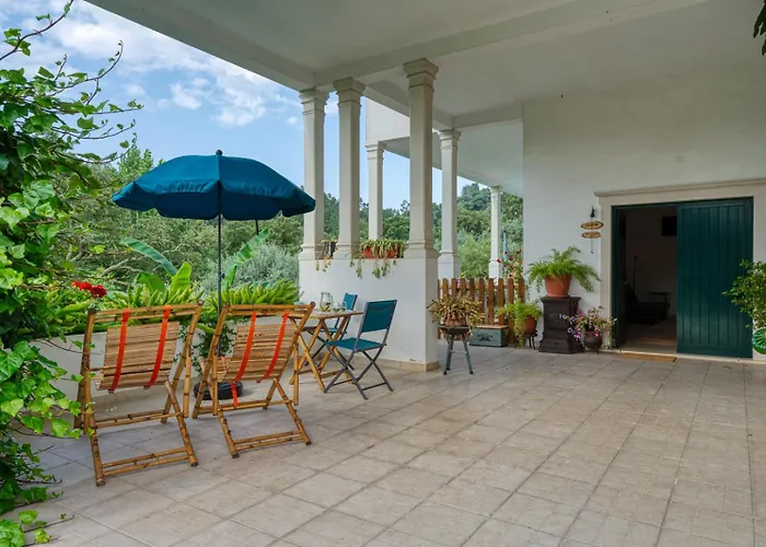 Abrigo Do Castelo - Chapim Ourém