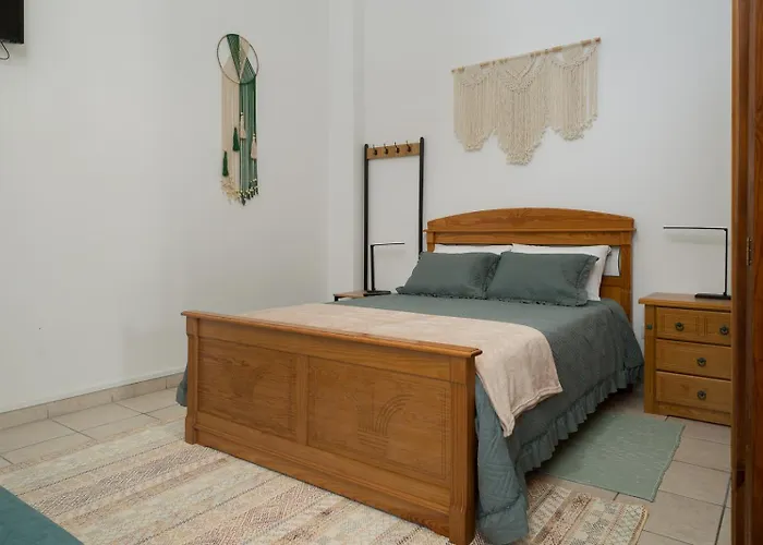 Abrigo Do Castelo - Chapim * Ourém